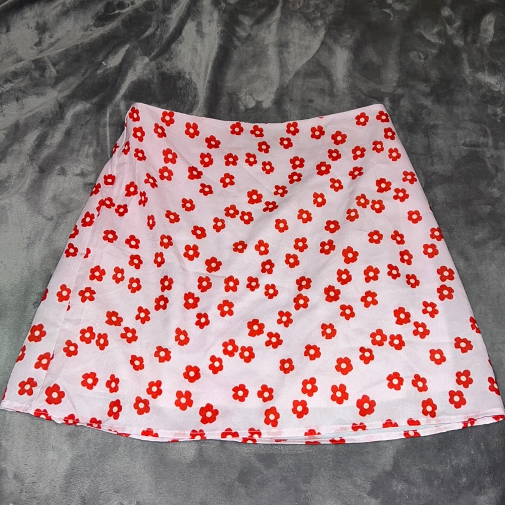 Shein Floral Daisy Skirt